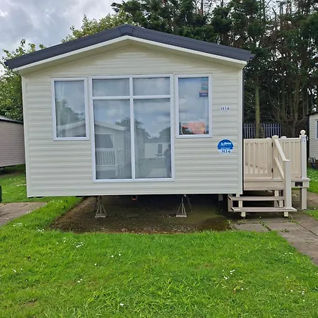 Primrose Valley 3-bed Caravan Sleeps 8 Pets Ok Casa vacanze Filey