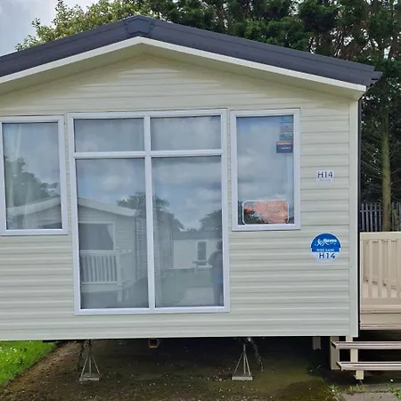 Primrose Valley 3-bed Caravan Sleeps 8 Pets Ok Casa vacanze Filey